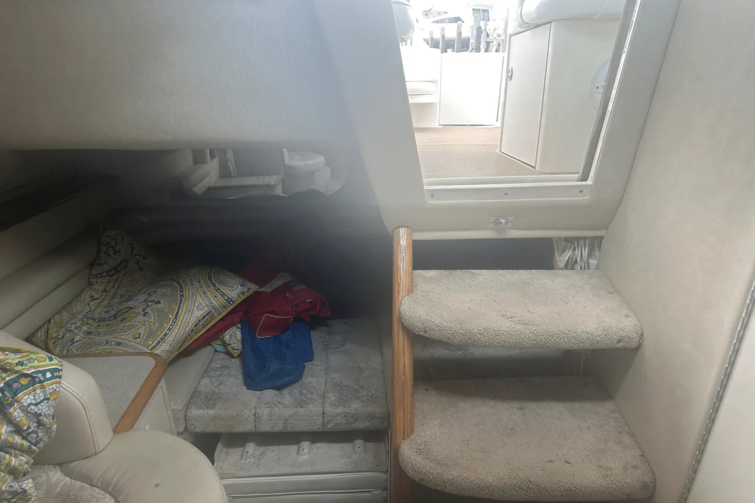 1996 Sea Ray 330 SUNDANCER Image Thumbnail #30