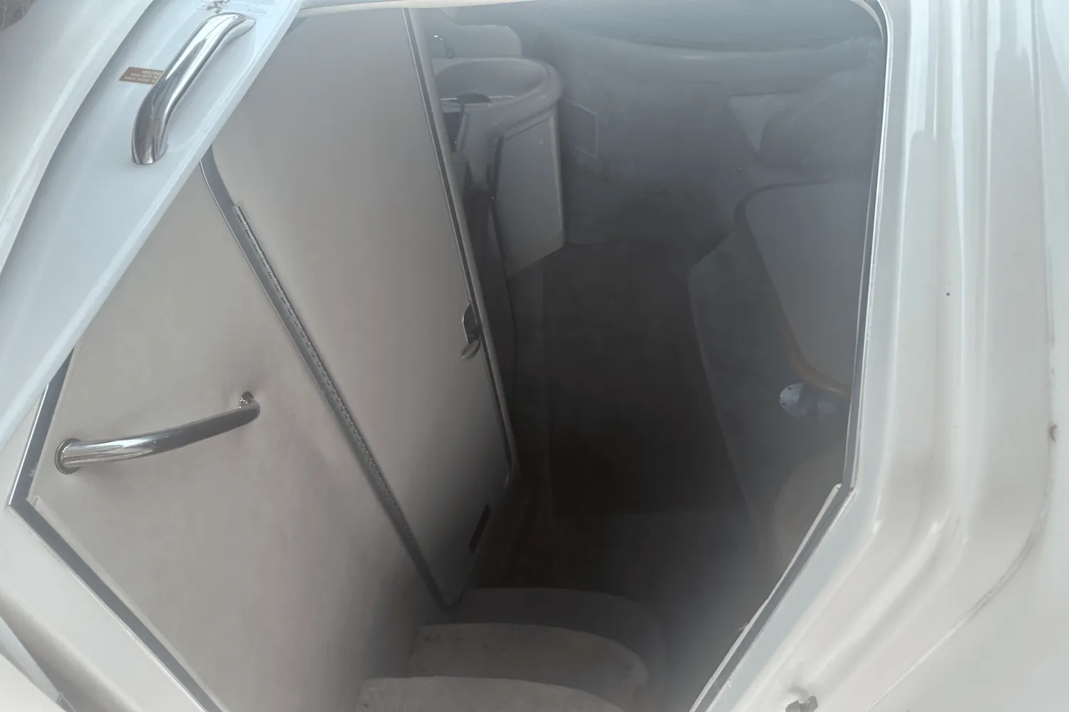 1996 Sea Ray 330 SUNDANCER Image Thumbnail #31