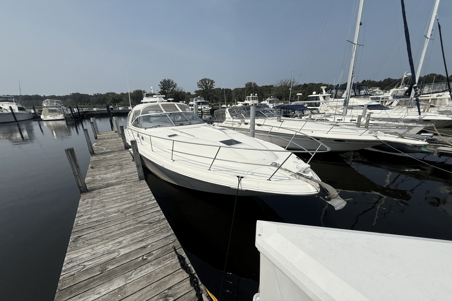 2000 Sea Ray 410 EXPRESS Image Thumbnail #2