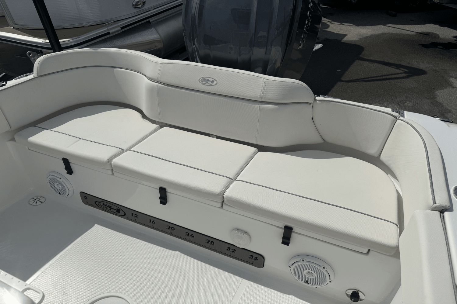 2023 Sea Hunt 234 ULTRA Image Thumbnail #6