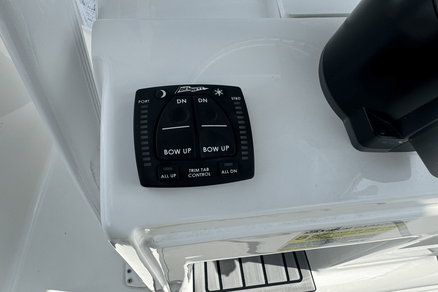 2023 Sea Hunt 234 ULTRA Image Thumbnail #17