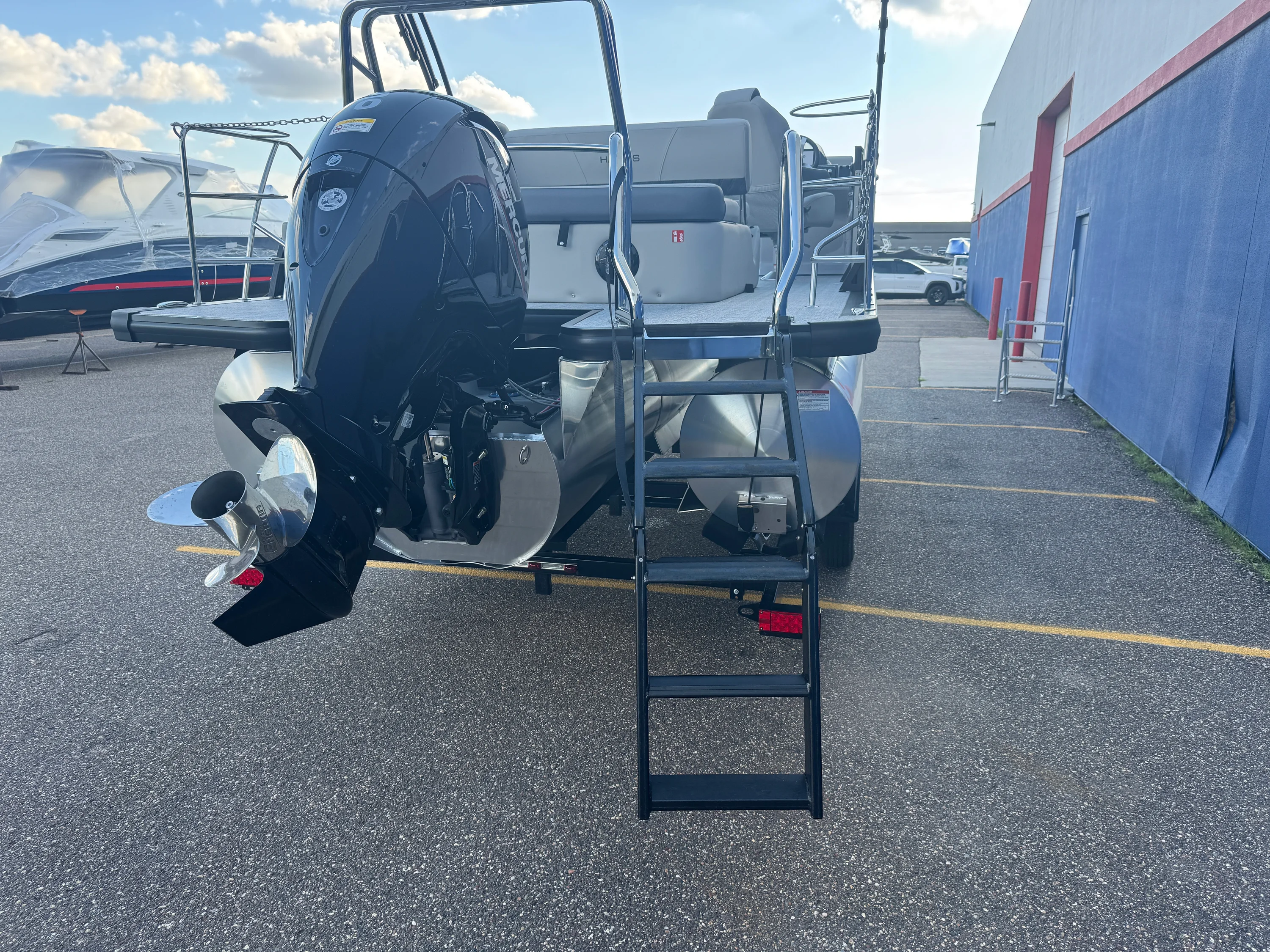 2026 Harris Cruiser 230 Image Thumbnail #6