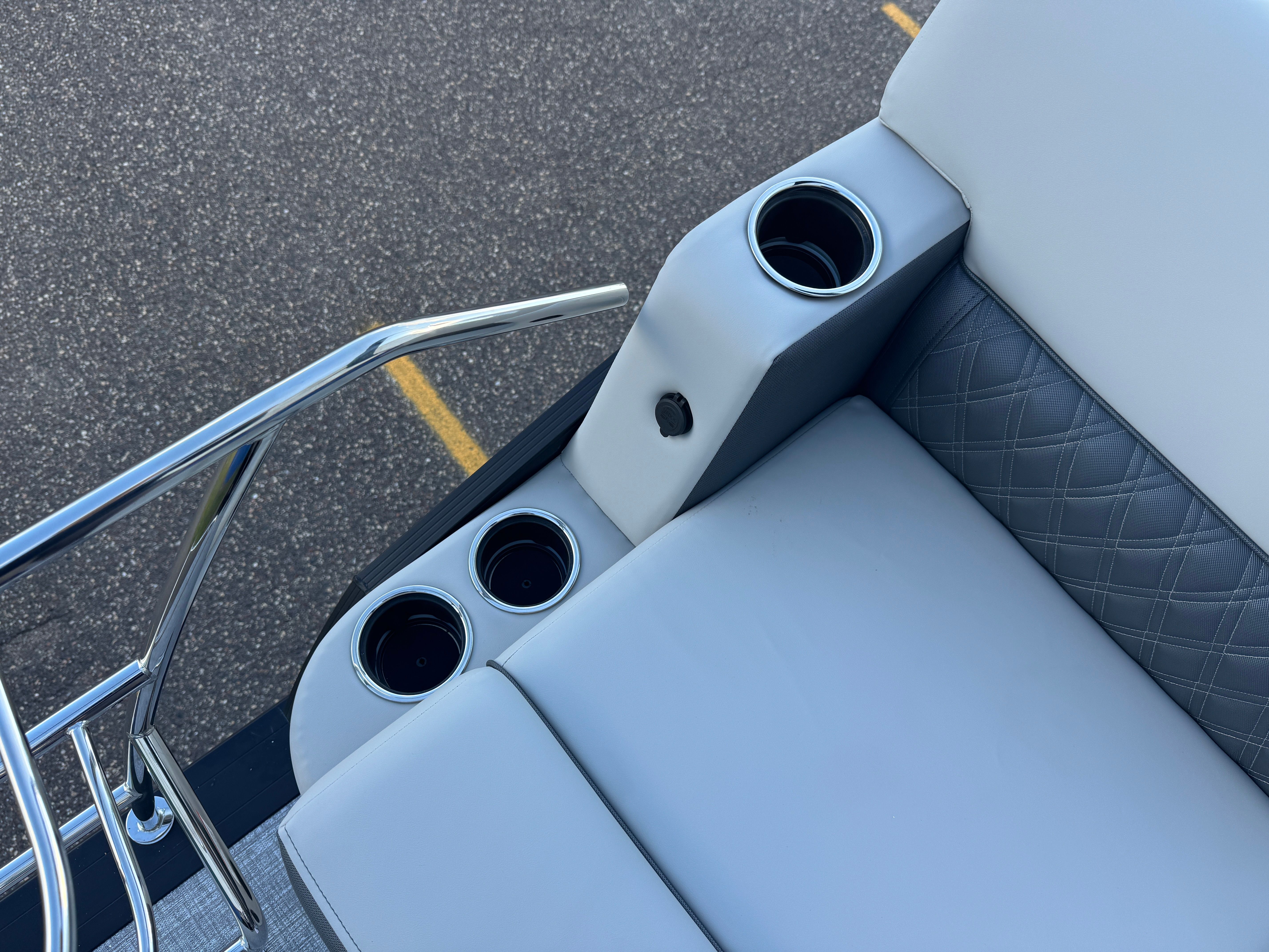 2026 Harris Cruiser 230 Image Thumbnail #15