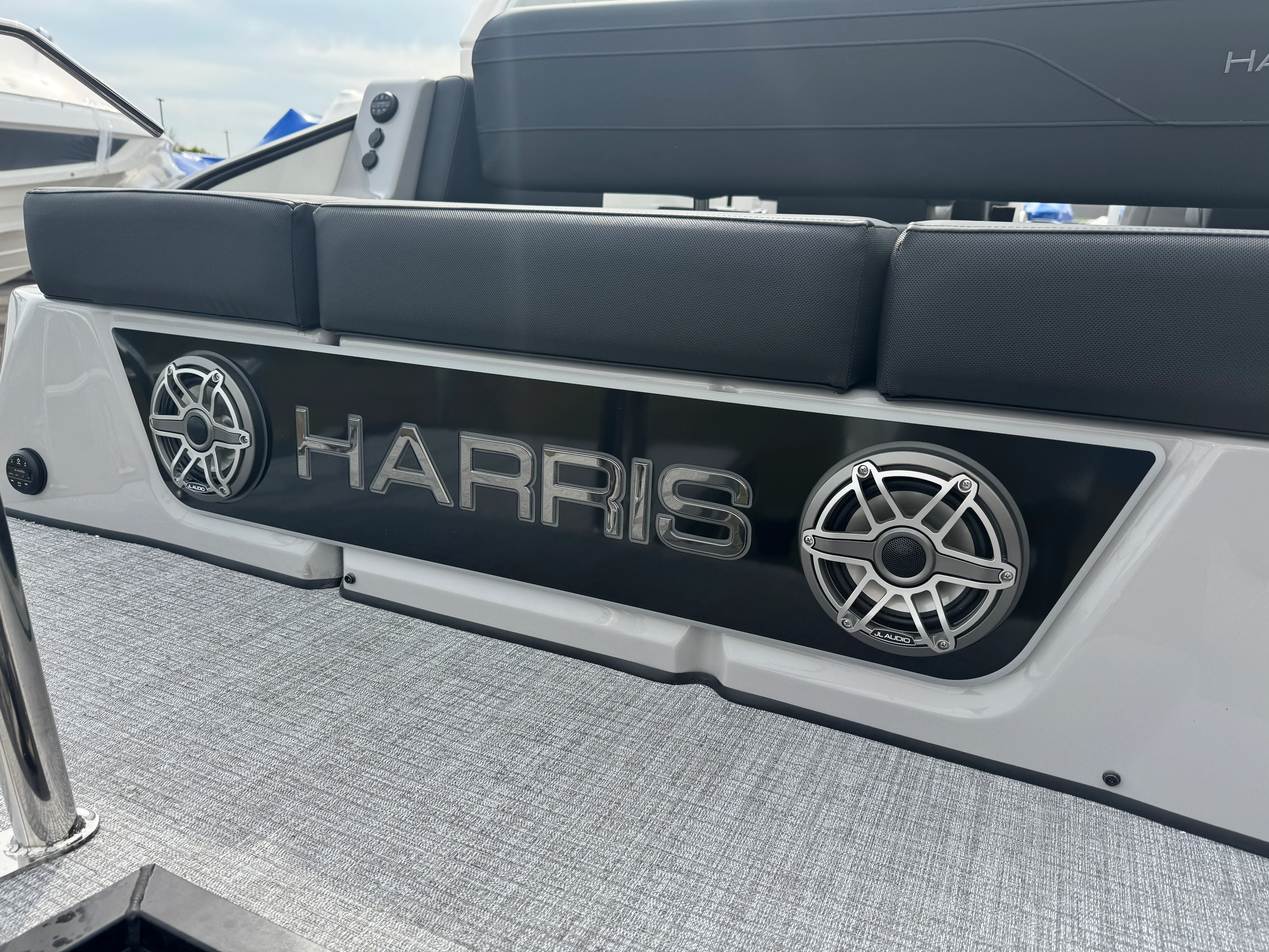 2026 Harris 230 Grand Mariner Image Thumbnail #13