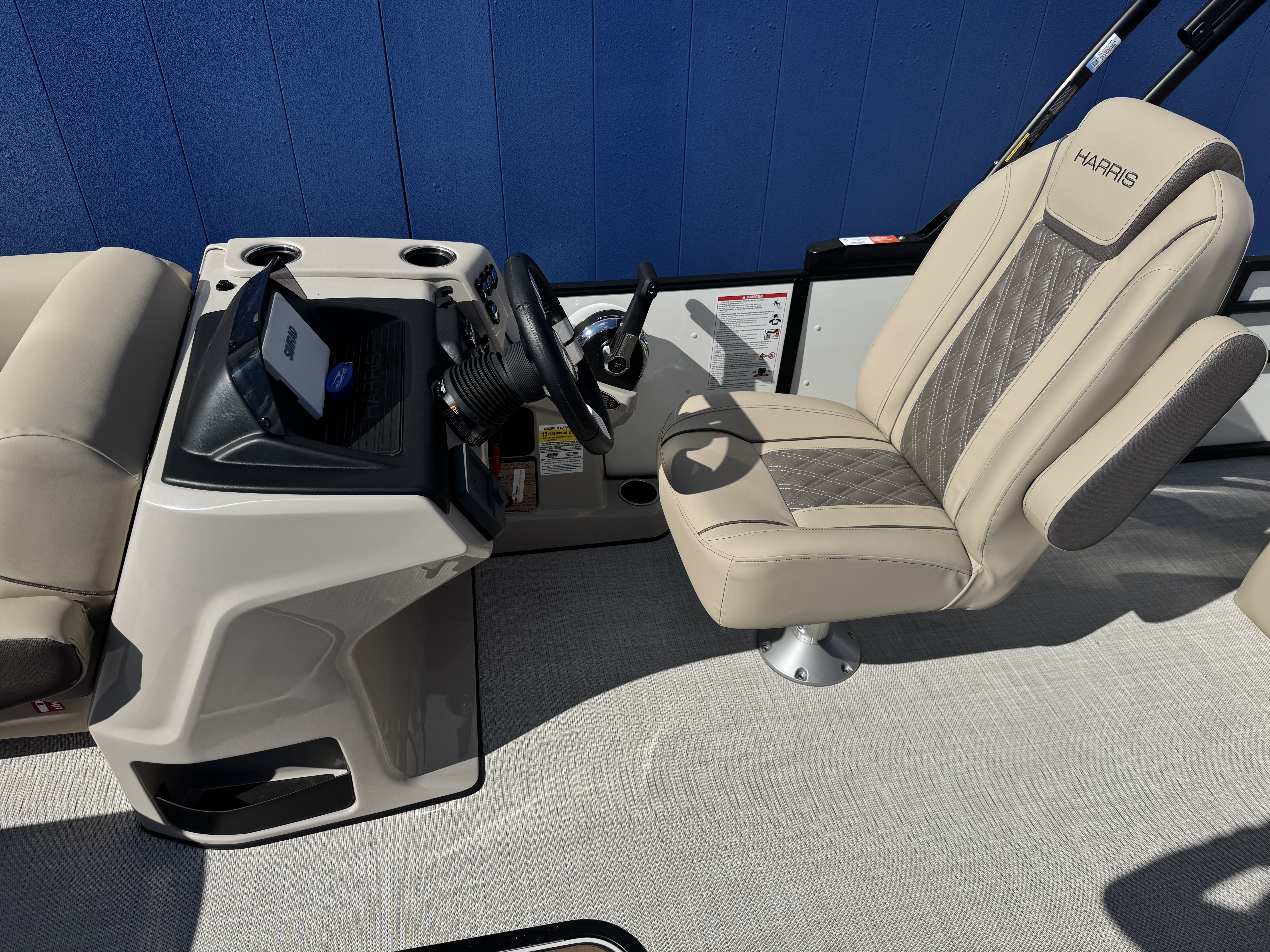 2026 Harris Cruiser 230 Image Thumbnail #17