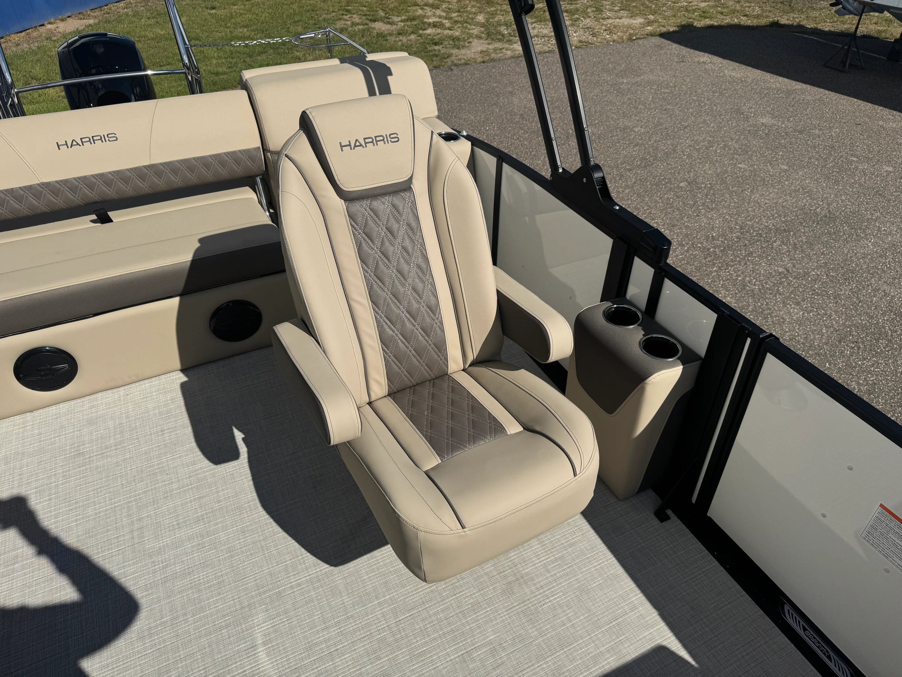 2026 Harris Cruiser 230 Image Thumbnail #24