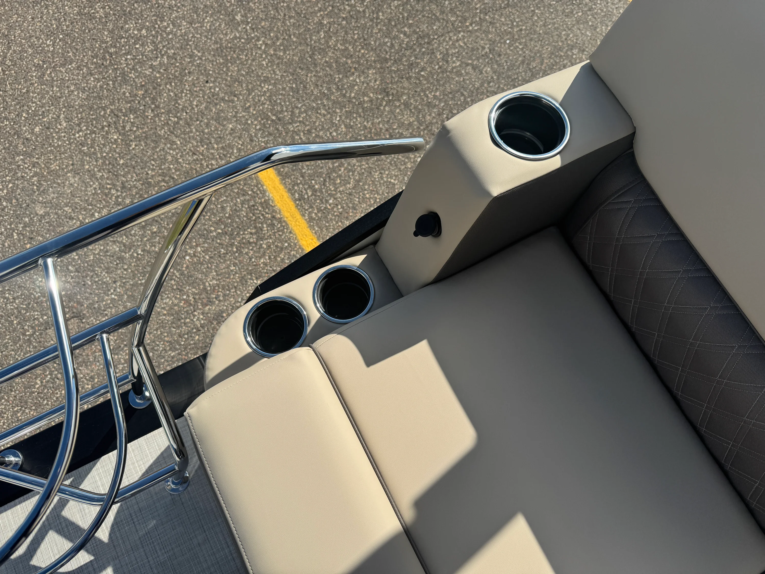 2026 Harris Cruiser 230 Image Thumbnail #37