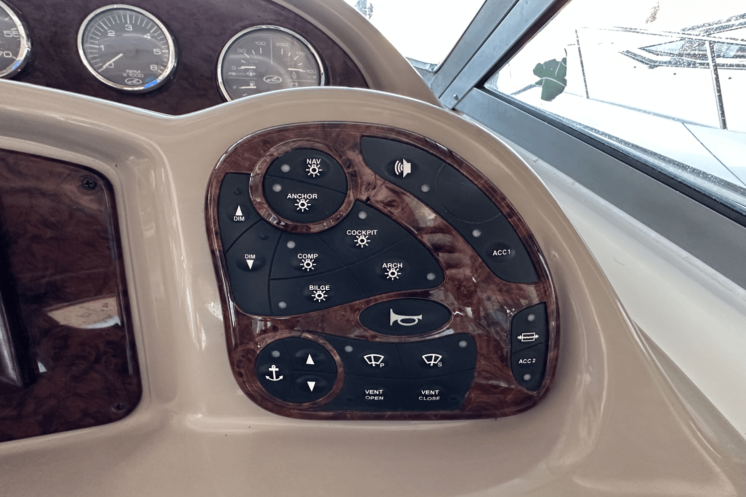2003 Sea Ray 340 Sundancer Image Thumbnail #21