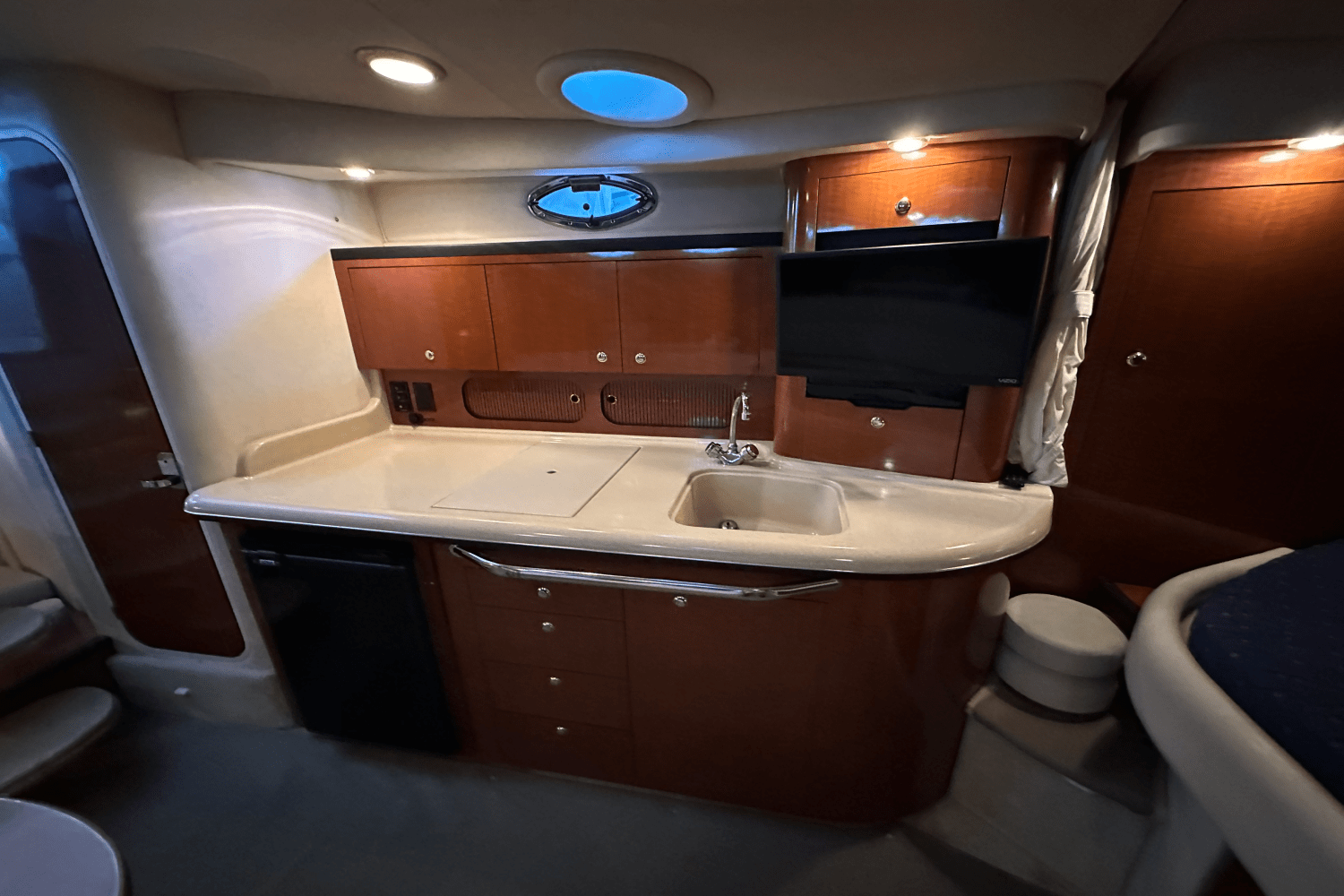 2003 Sea Ray 340 Sundancer Image Thumbnail #30