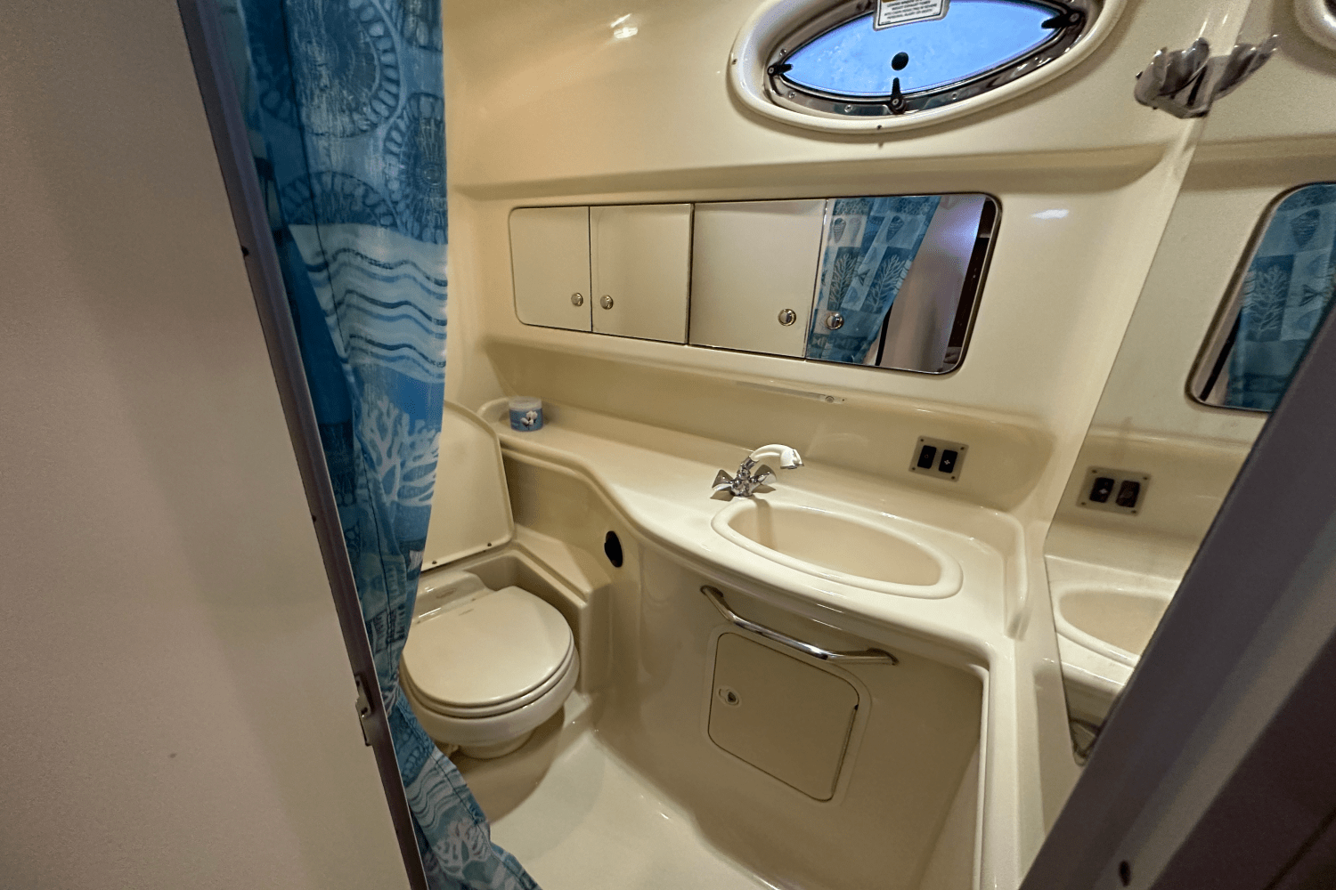 2003 Sea Ray 340 Sundancer Image Thumbnail #26