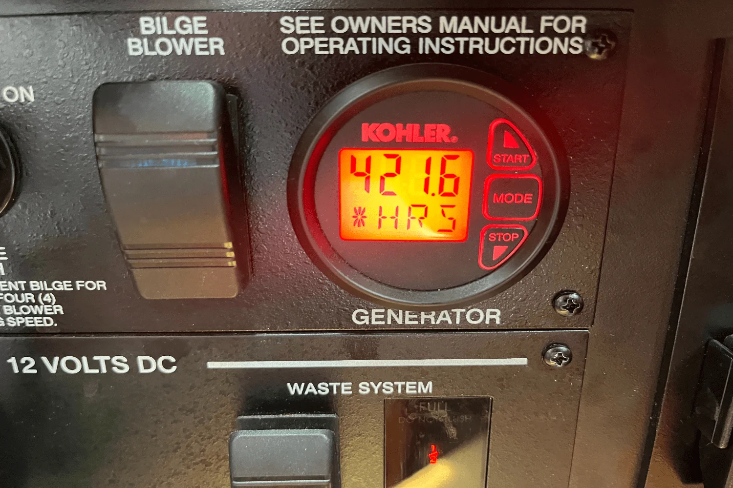 2014 Sea Ray 350 SUNDANCER Image Thumbnail #37