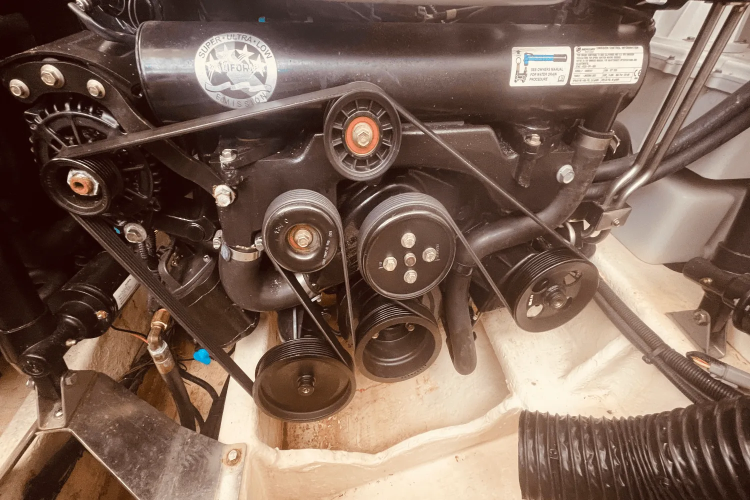 2021 Sea Ray 350 SUNDANCER COUPE Image Thumbnail #71