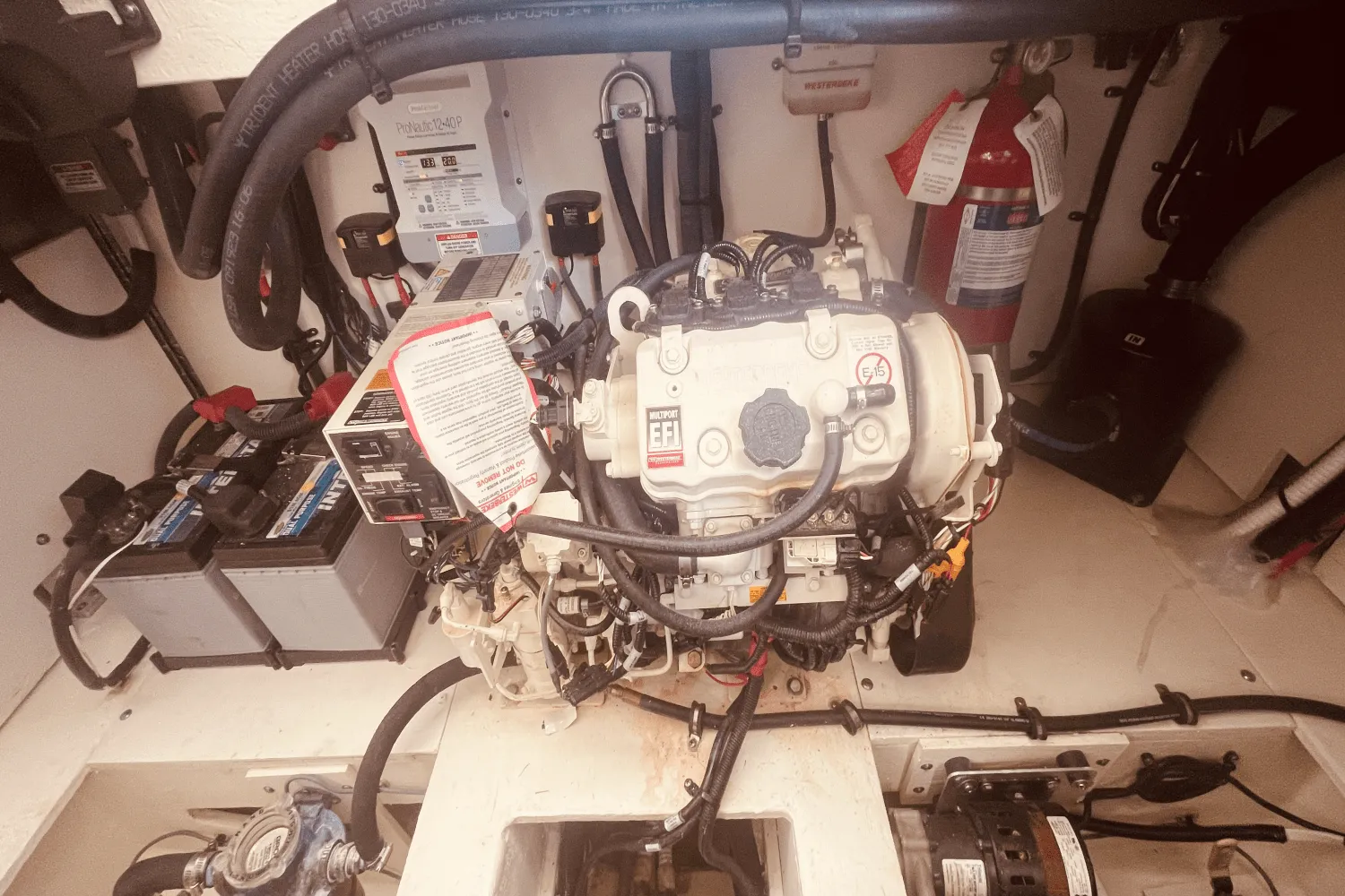 2021 Sea Ray 350 SUNDANCER COUPE Image Thumbnail #74