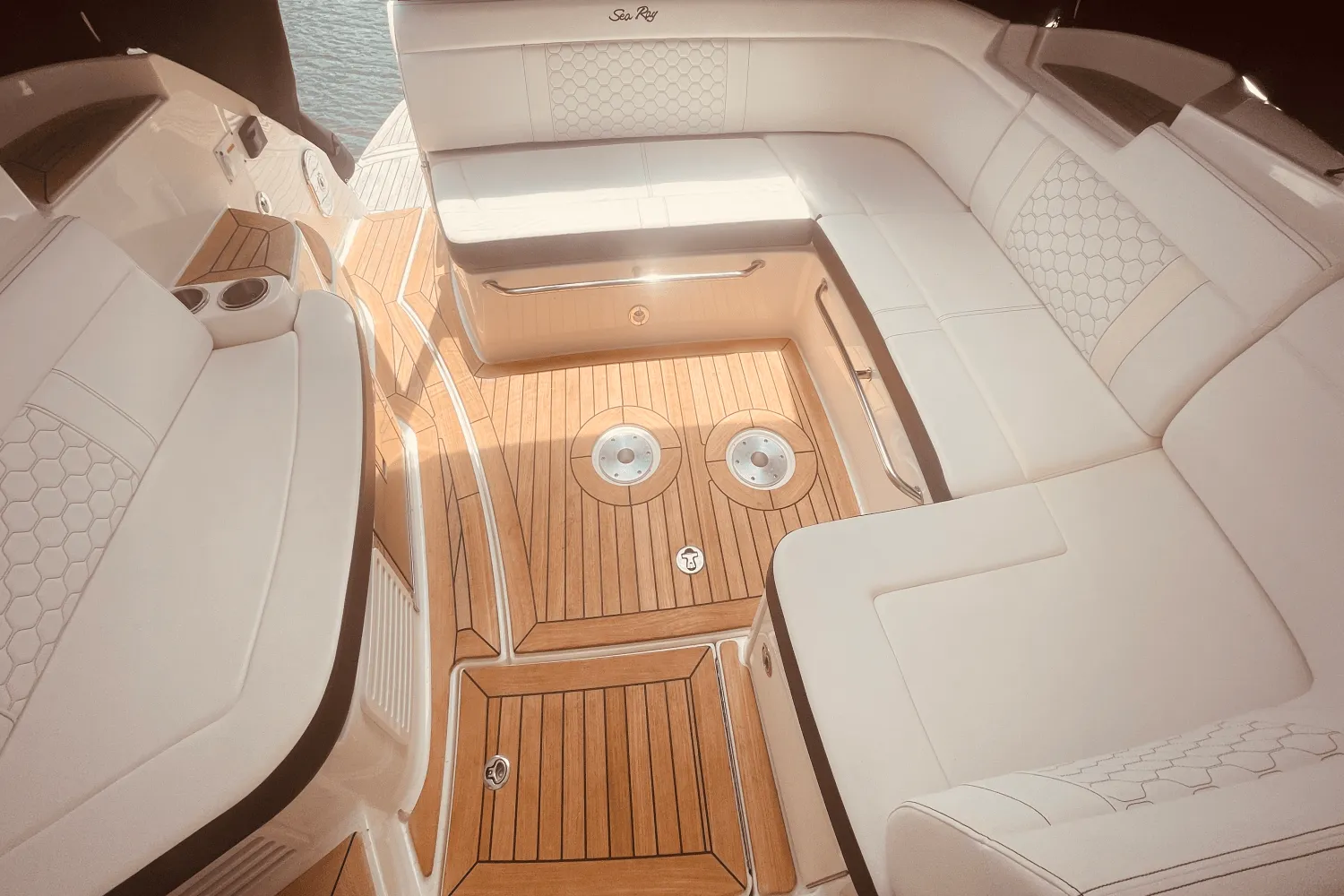 2021 Sea Ray 350 SUNDANCER COUPE Image Thumbnail #65