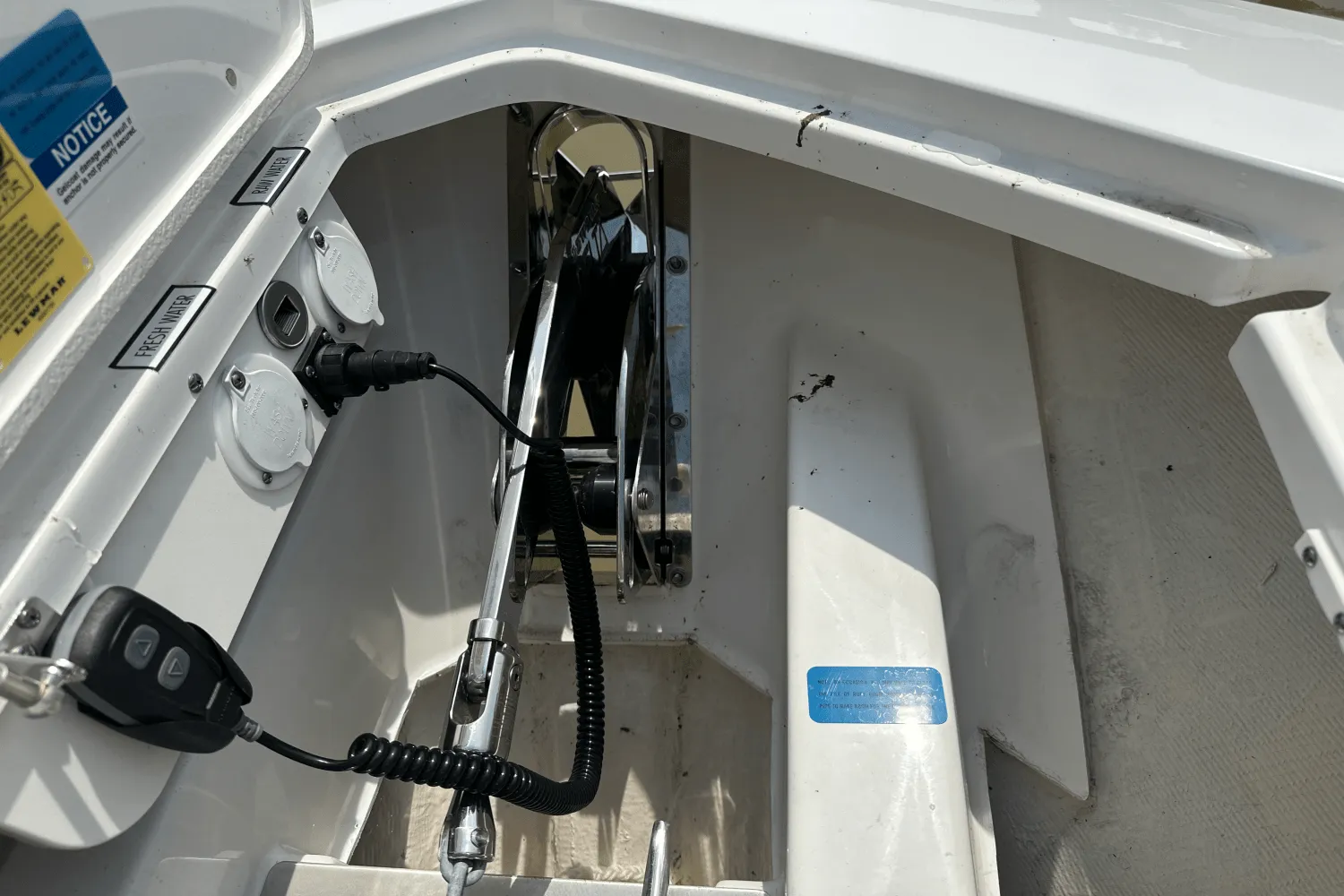 2025 Pursuit S 358 Image Thumbnail #37