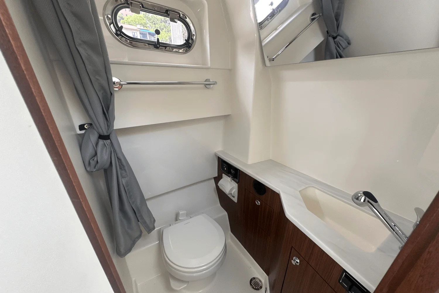 2025 Pursuit S 358 Image Thumbnail #39