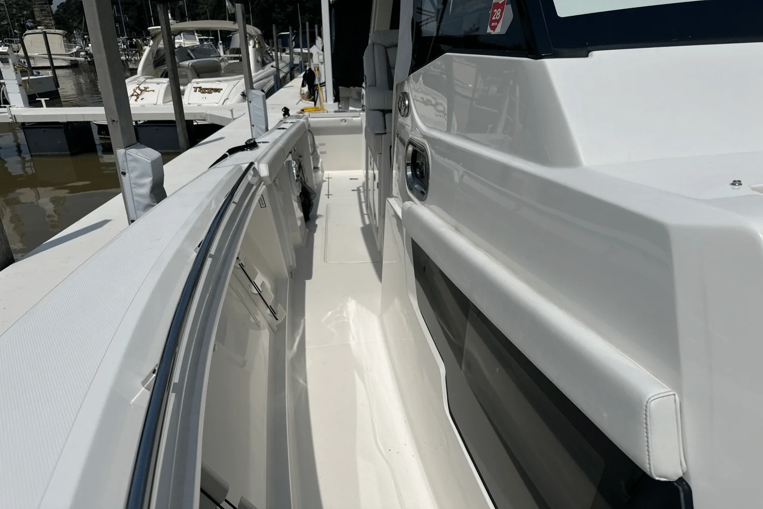 2025 Pursuit S 358 Image Thumbnail #33