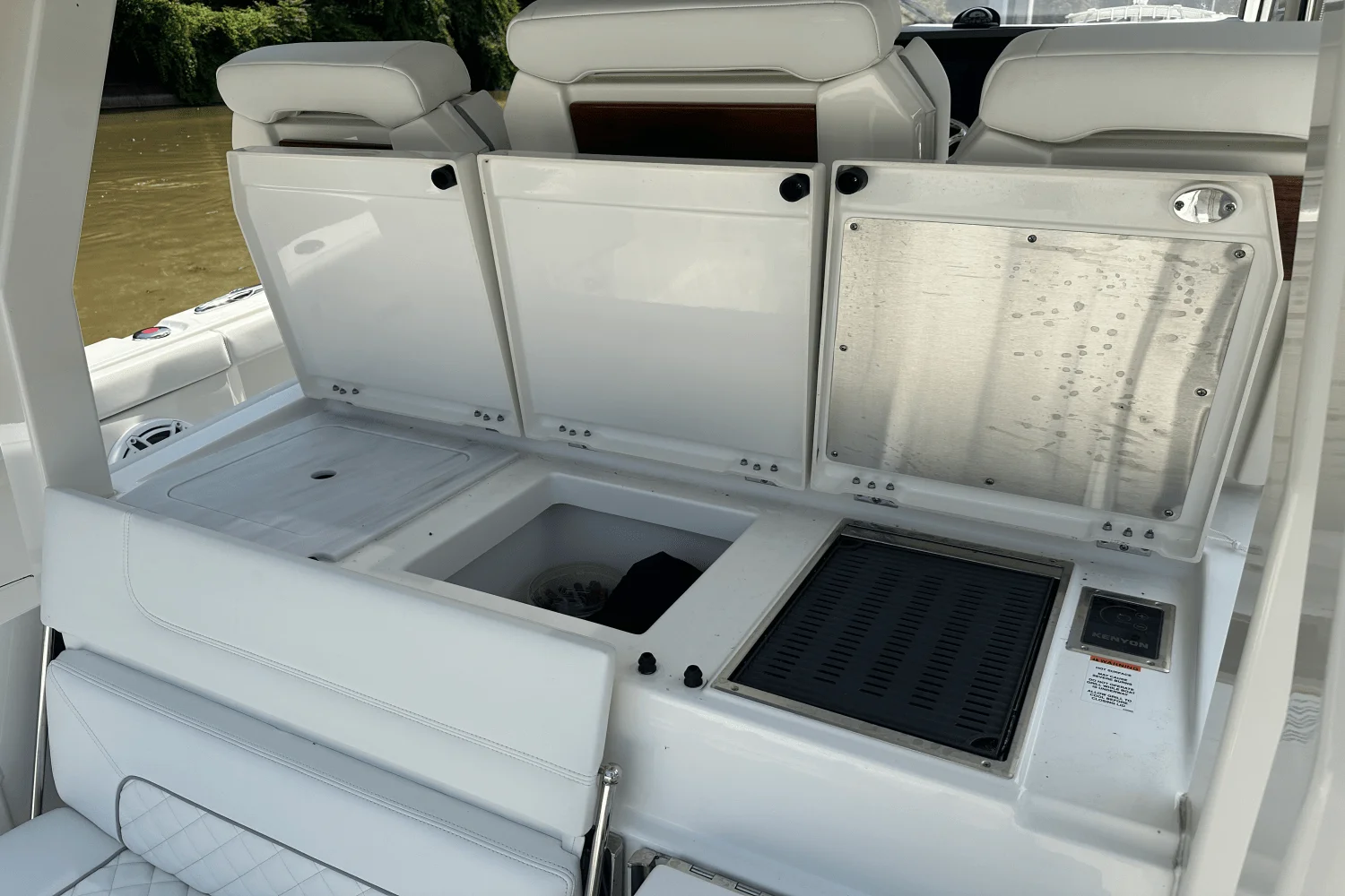 2025 Pursuit S 358 Image Thumbnail #17