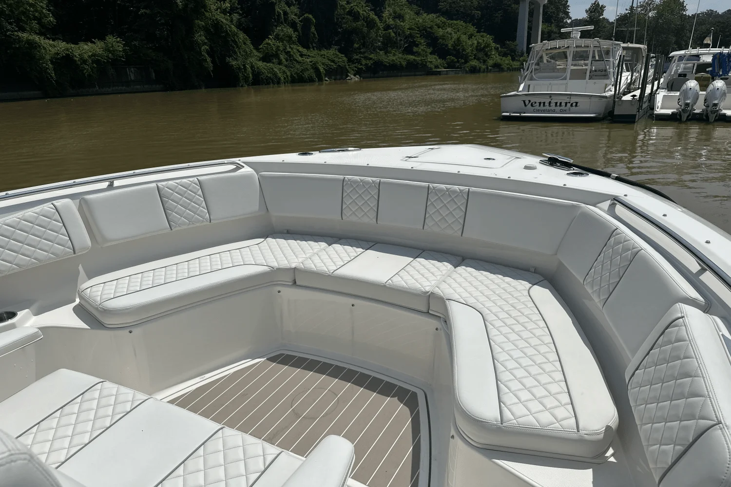 2025 Pursuit S 358 Image Thumbnail #32