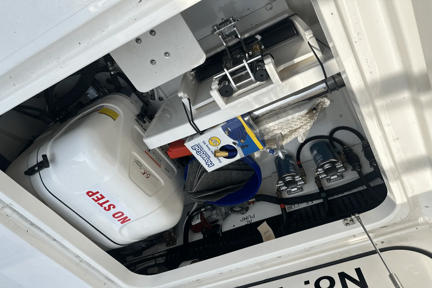 2025 Pursuit S 358 Image Thumbnail #38