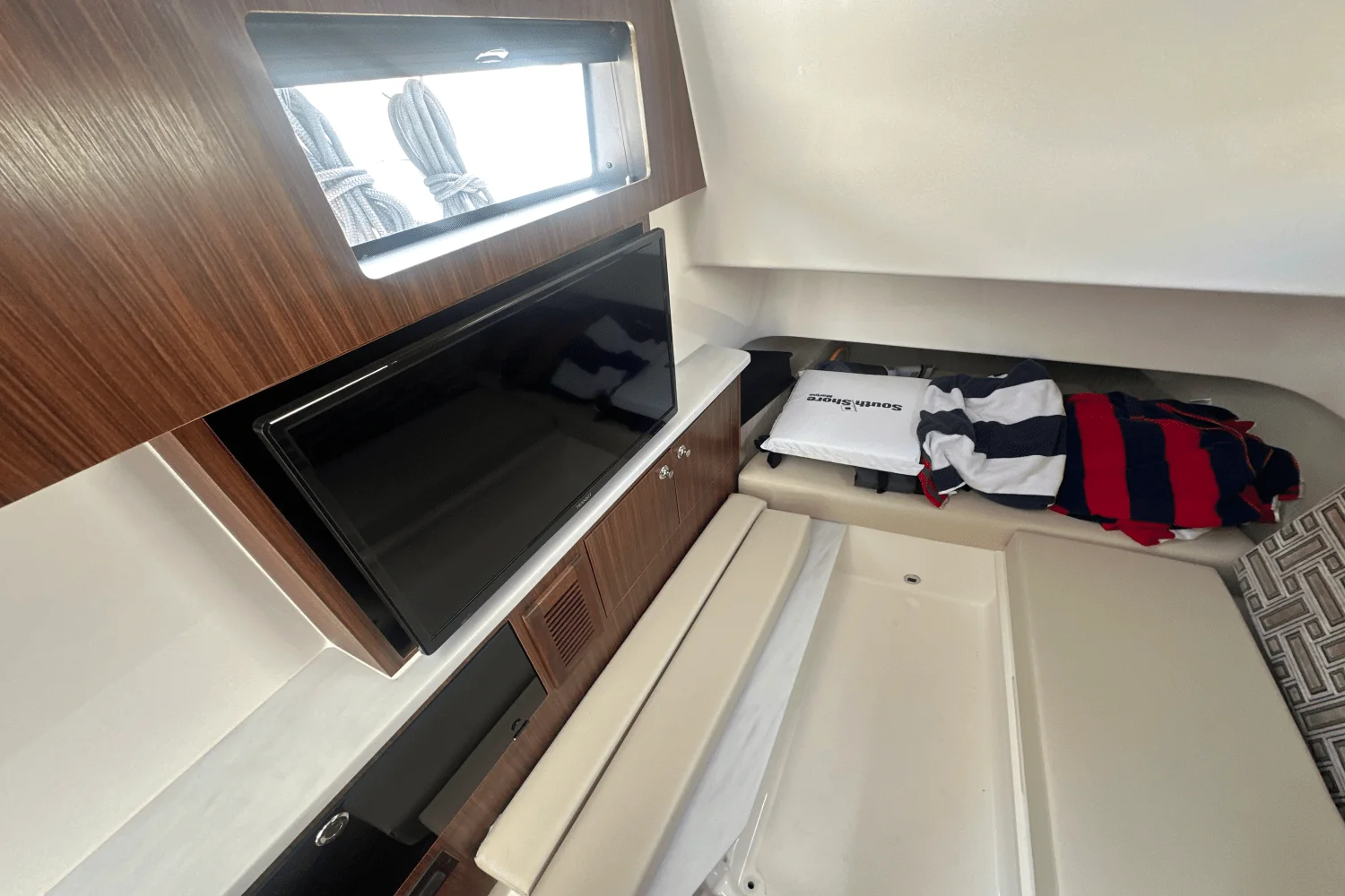 2025 Pursuit S 358 Image Thumbnail #43