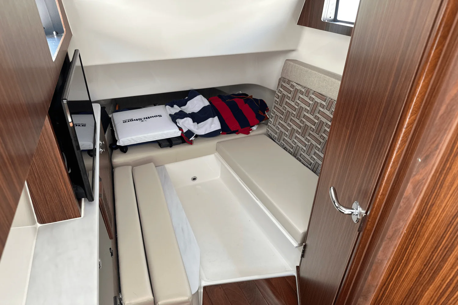 2025 Pursuit S 358 Image Thumbnail #42