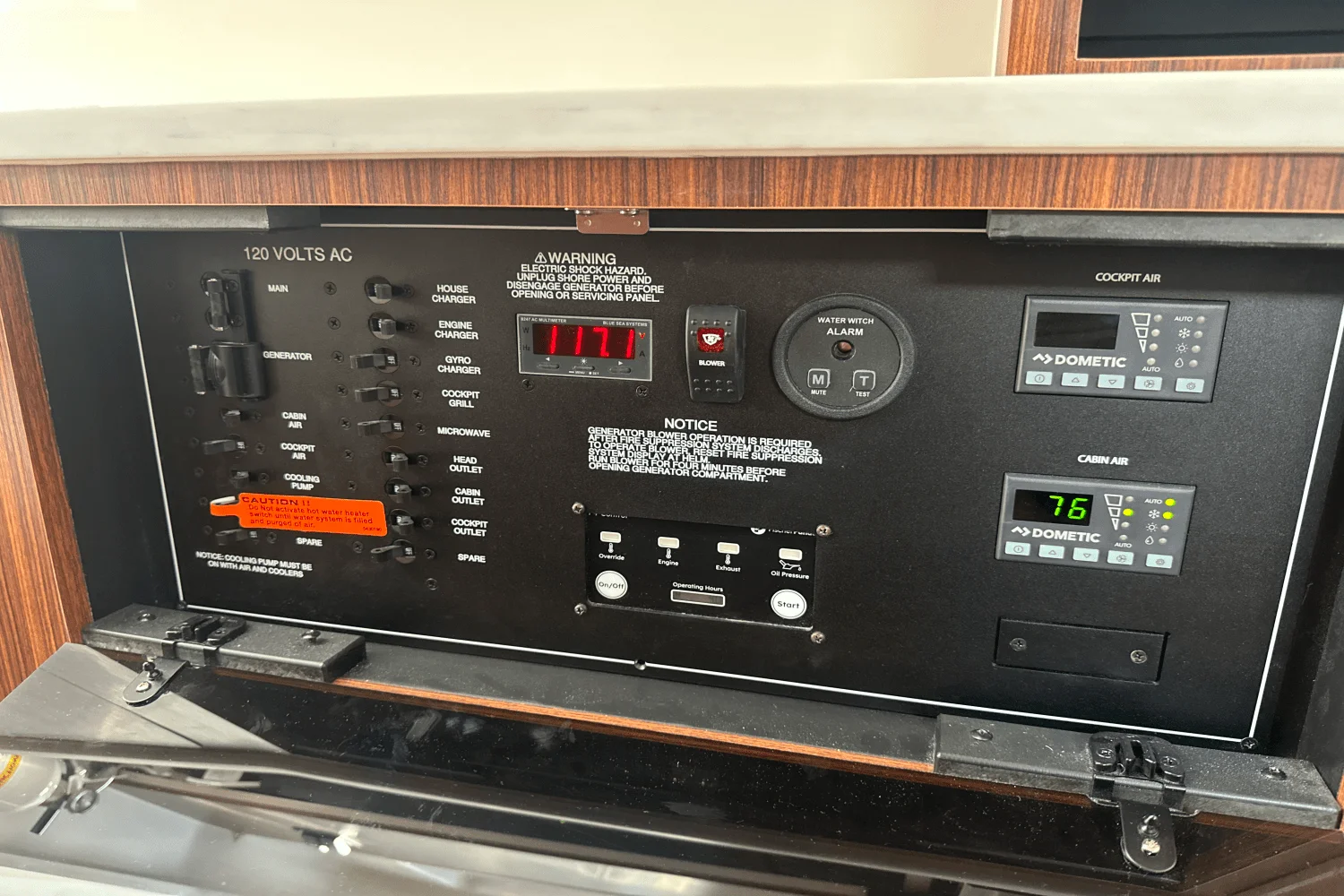 2025 Pursuit S 358 Image Thumbnail #40