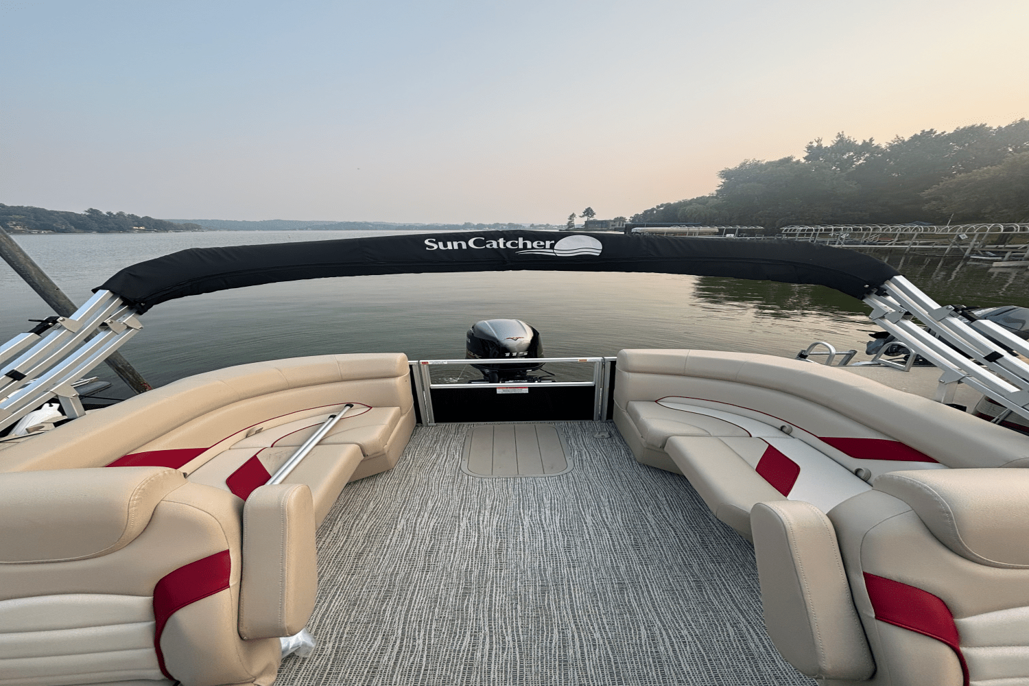 2023 SunCatcher G3 SELECT 320RC Image Thumbnail #10