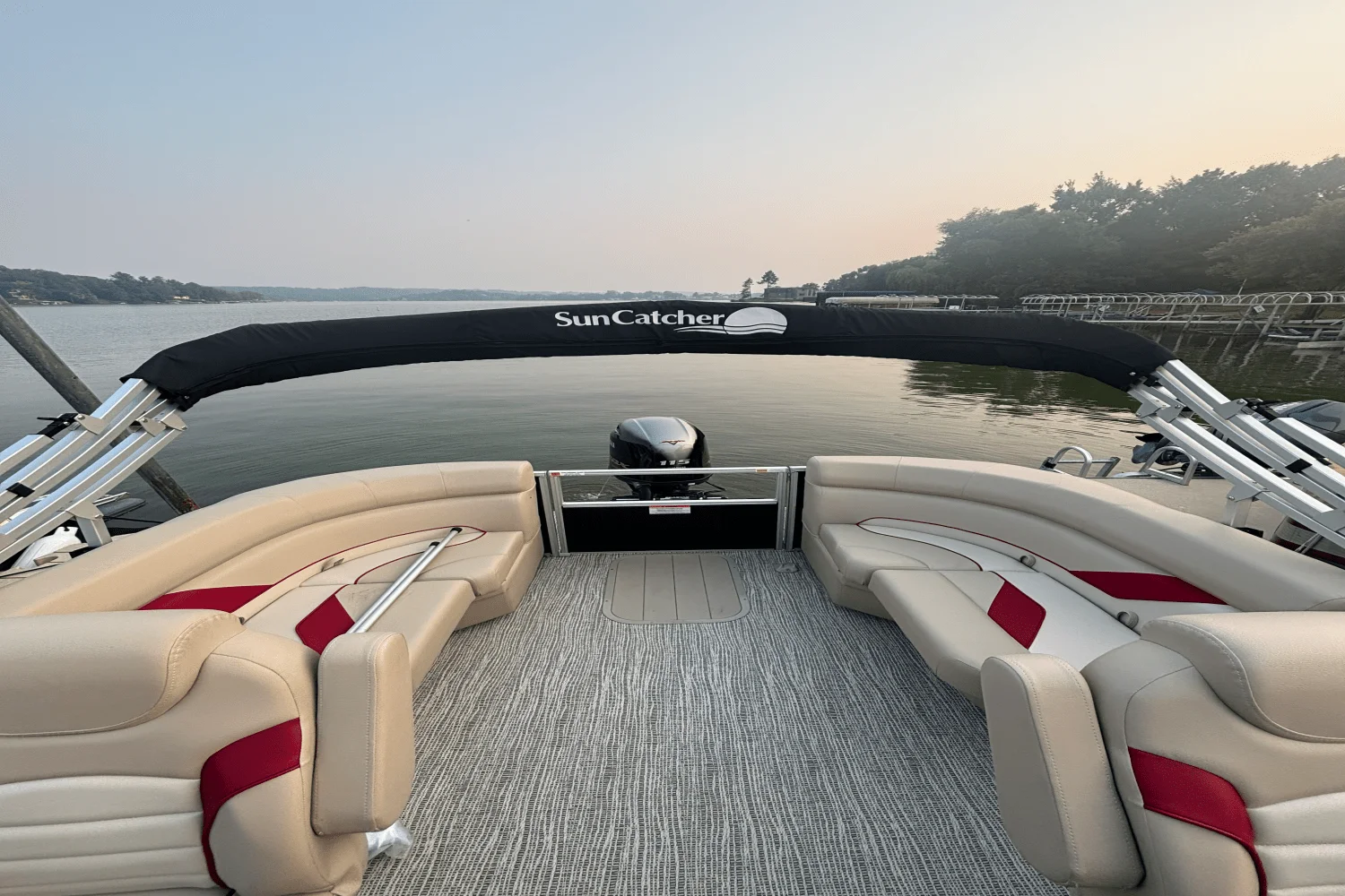 2023 SunCatcher G3 SELECT 320RC Image Thumbnail #10