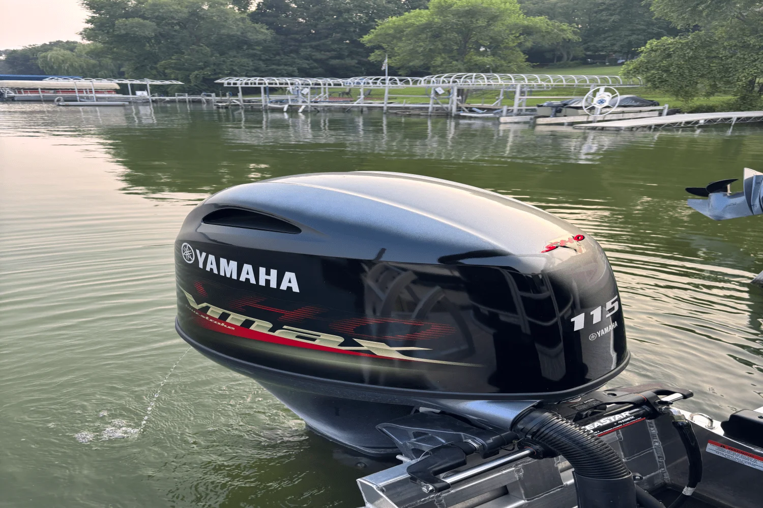 2023 SunCatcher G3 SELECT 320RC Image Thumbnail #6