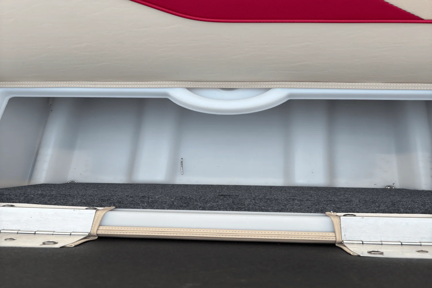 2023 SunCatcher G3 SELECT 320RC Image Thumbnail #34