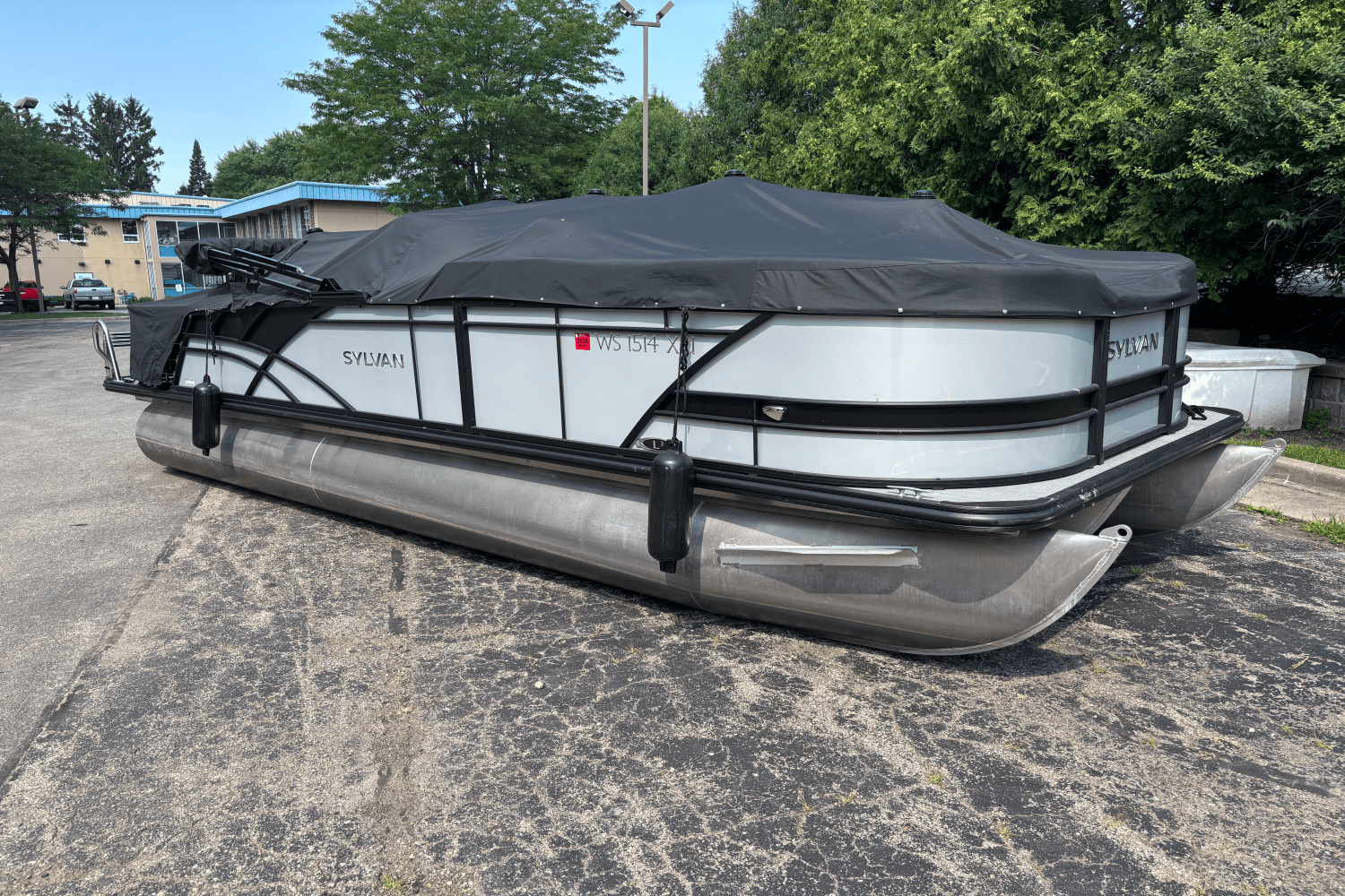 2022 Sylvan DLZBAR Image Thumbnail #5