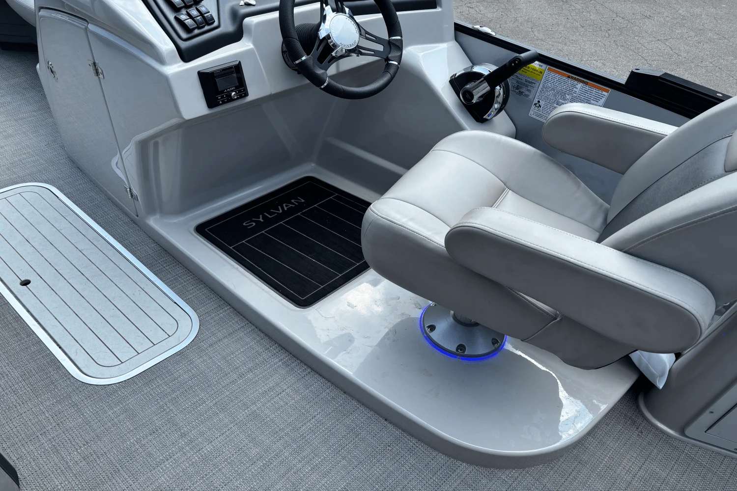 2022 Sylvan DLZBAR Image Thumbnail #9