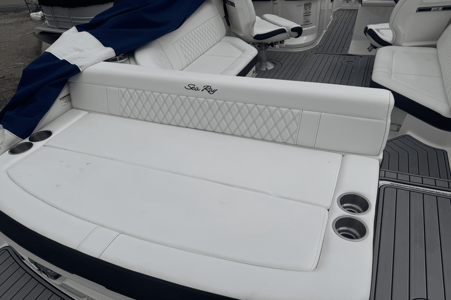 2019 Sea Ray 250 SLX Image Thumbnail #27