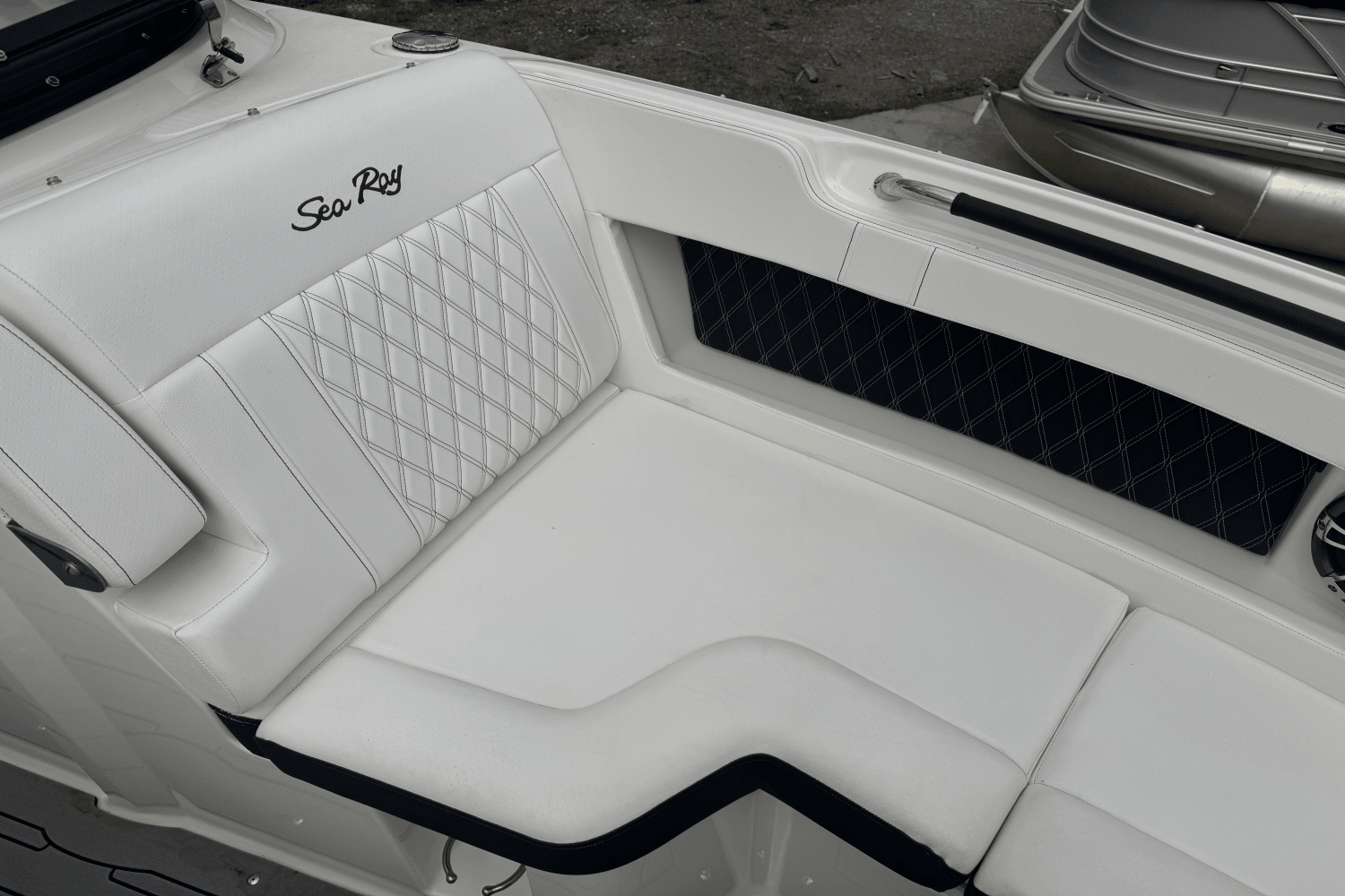 2019 Sea Ray 250 SLX Image Thumbnail #6