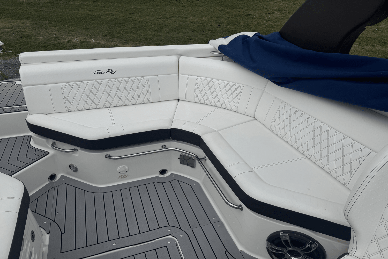 2019 Sea Ray 250 SLX Image Thumbnail #20