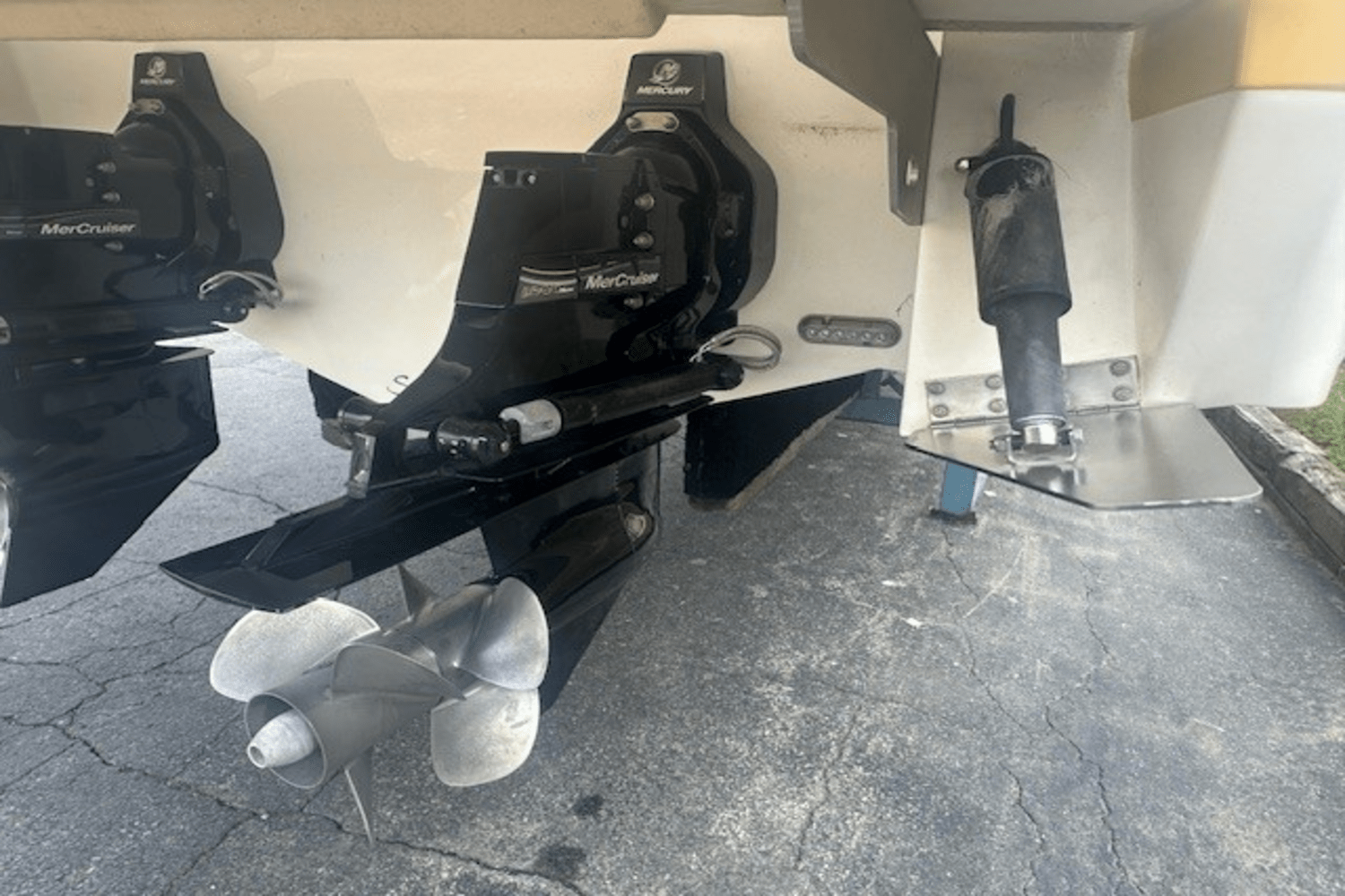 2011 Cobalt 296 Image Thumbnail #12