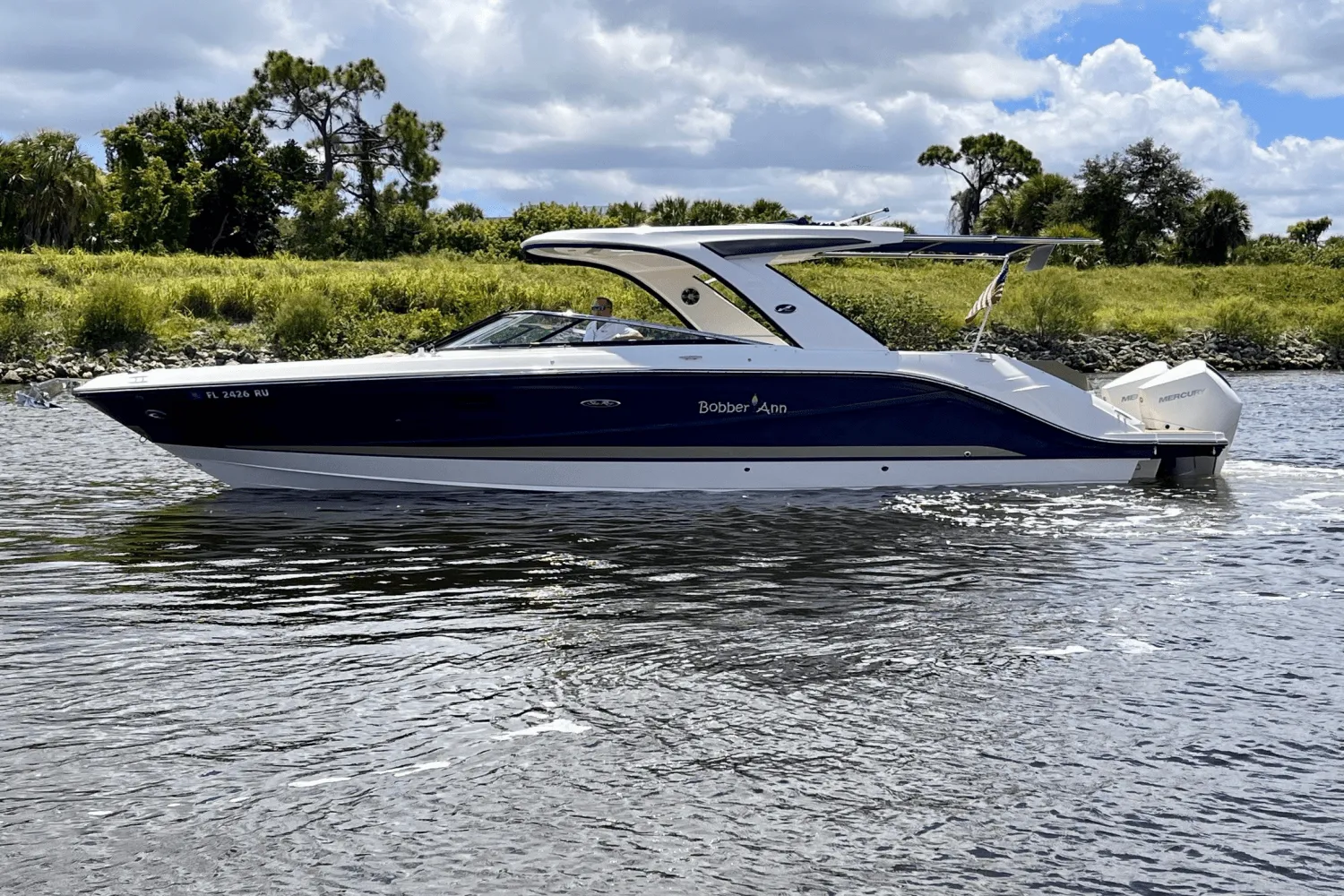 2019 Sea Ray 310 SLX OB Image Thumbnail #0