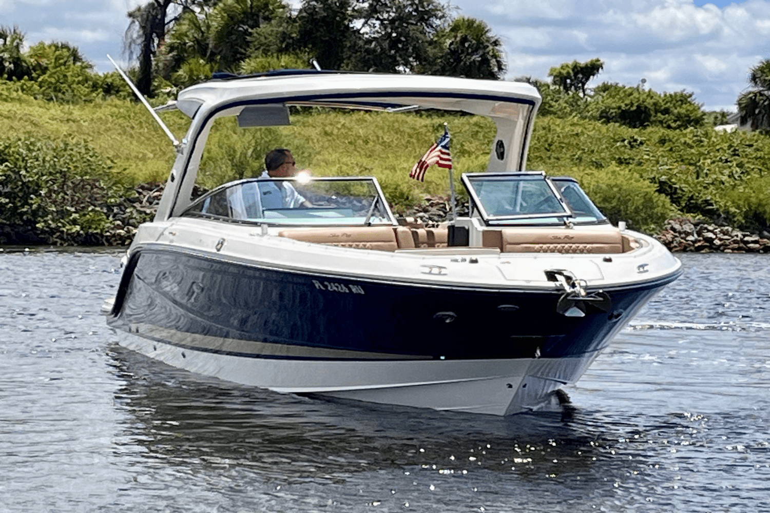2019 Sea Ray 310 SLX OB Image Thumbnail #7
