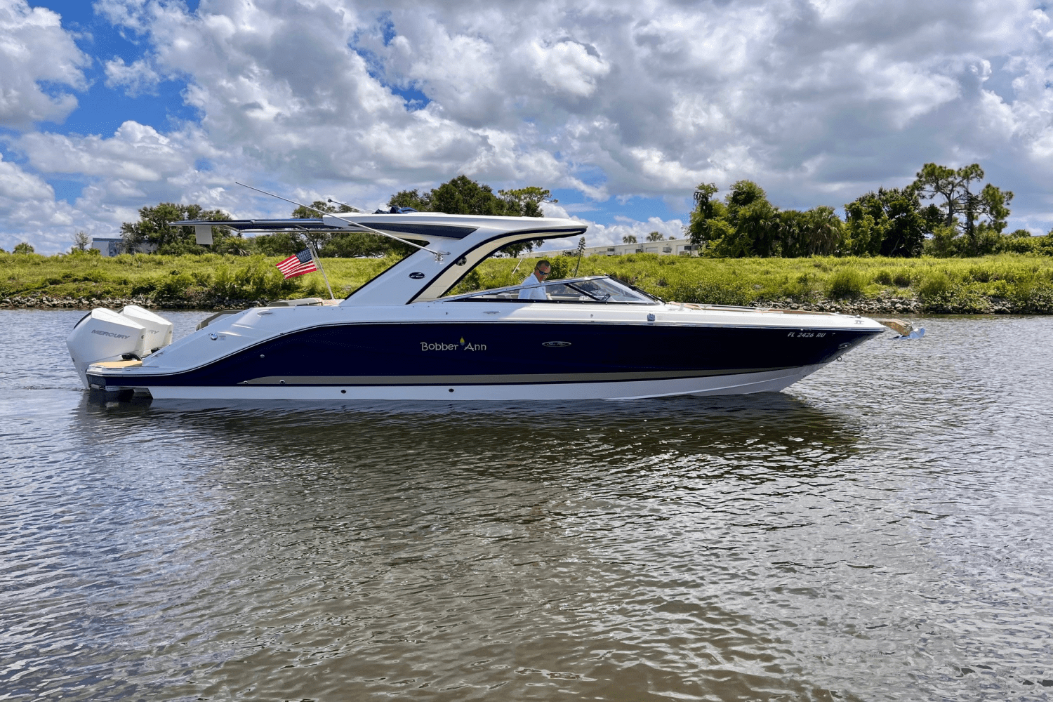 2019 Sea Ray 310 SLX OB Image Thumbnail #13