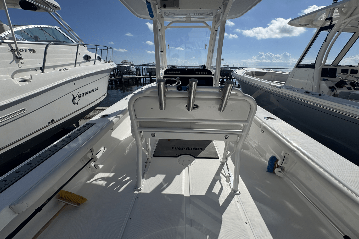 2021 Everglades 243 CC Image Thumbnail #19