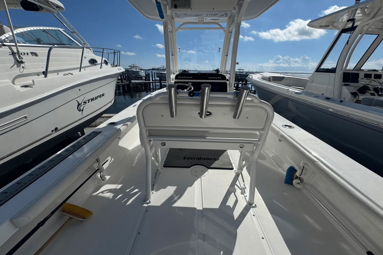2021 Everglades 243 CC Image Thumbnail #19