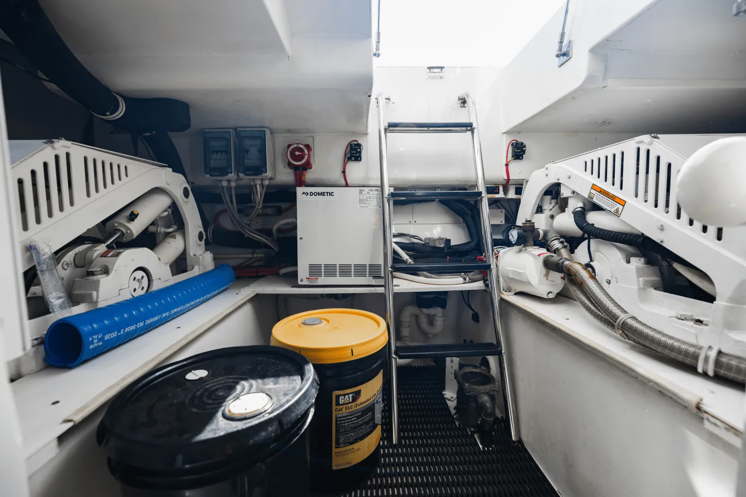 2015 Hatteras GT63 Image Thumbnail #75