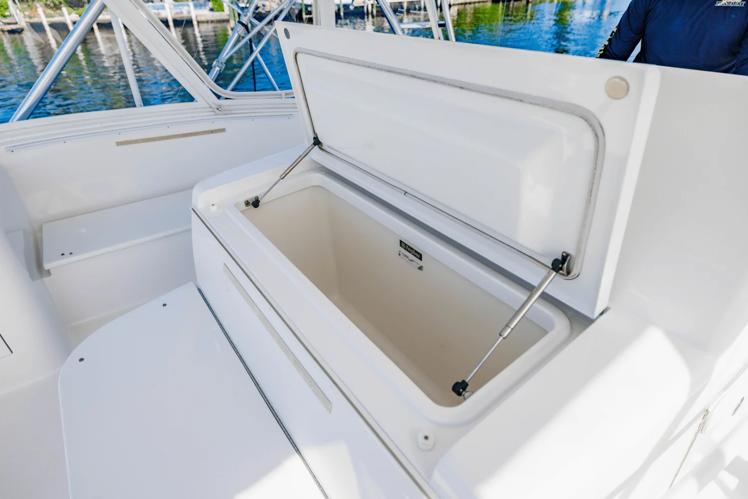 2015 Hatteras GT63 Image Thumbnail #64