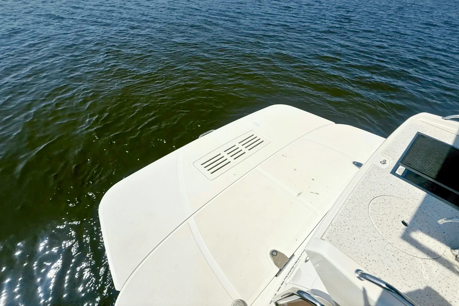 2019 Sea Ray 350 SUNDANCER COUPE Image Thumbnail #11