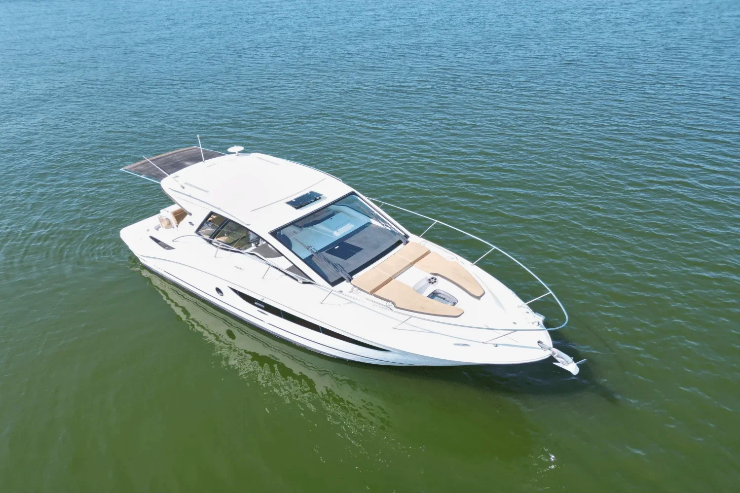 2019 Sea Ray 350 SUNDANCER COUPE Image Thumbnail #7