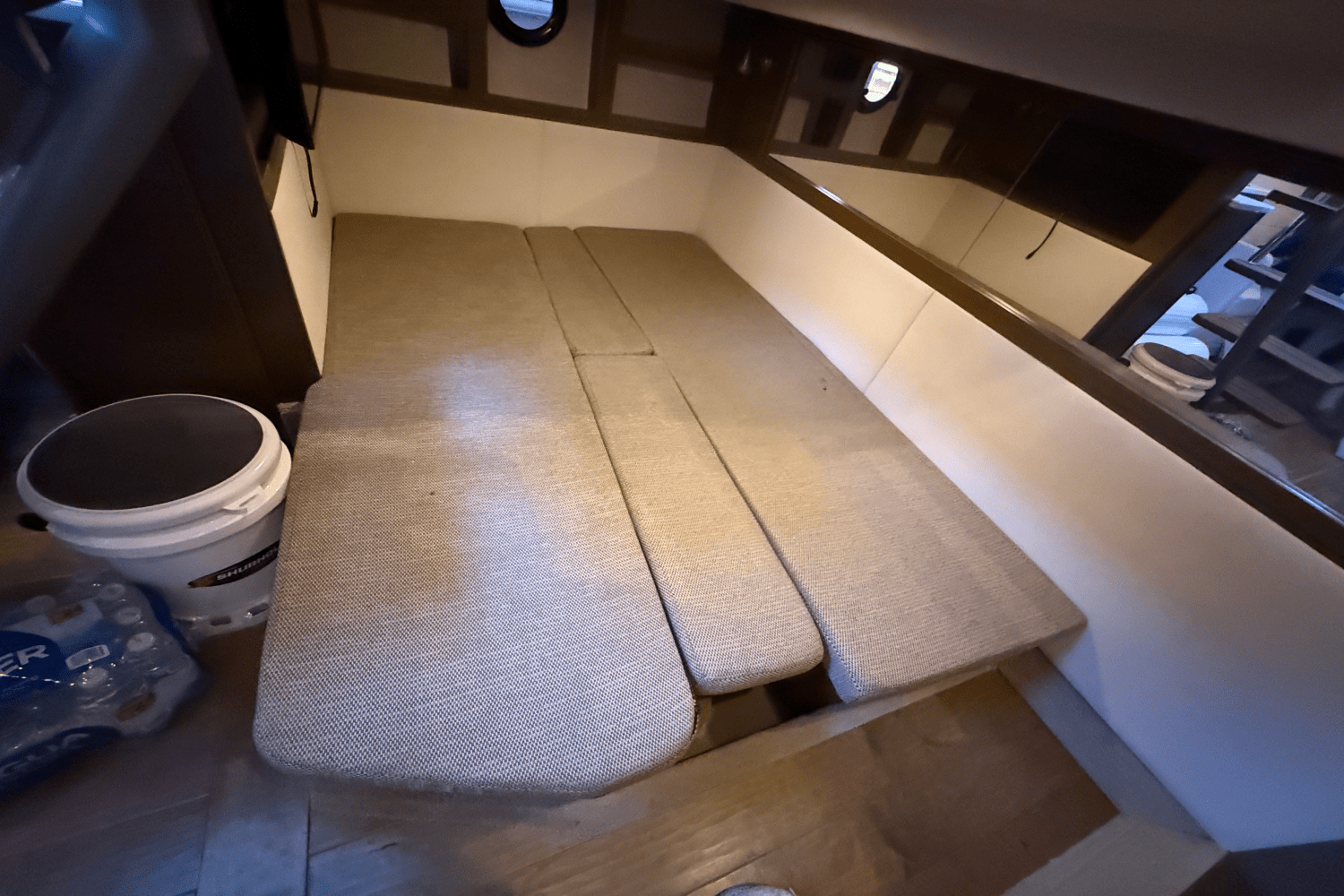 2019 Sea Ray 350 SUNDANCER COUPE Image Thumbnail #47