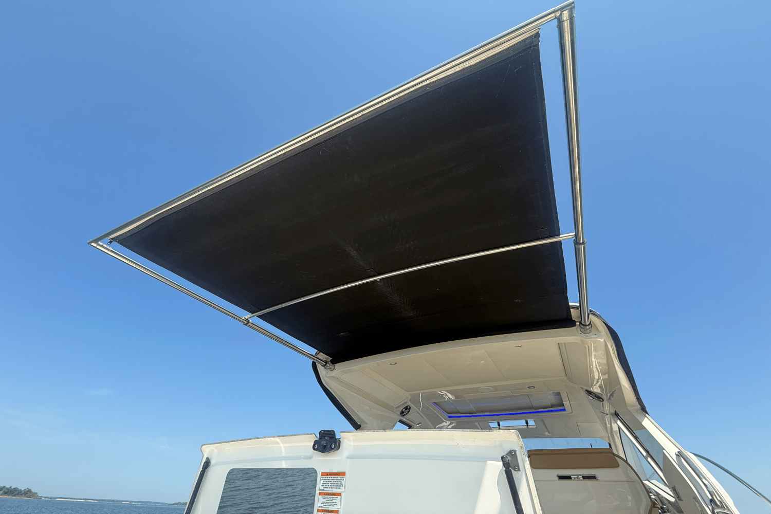2019 Sea Ray 350 SUNDANCER COUPE Image Thumbnail #14