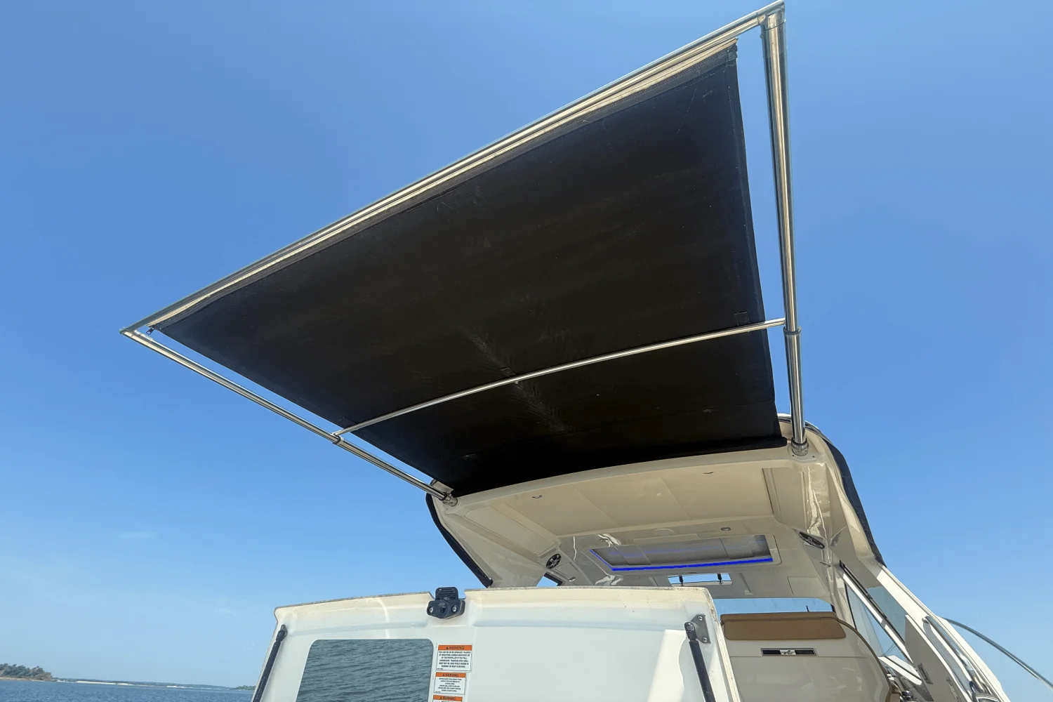 2019 Sea Ray 350 SUNDANCER COUPE Image Thumbnail #14