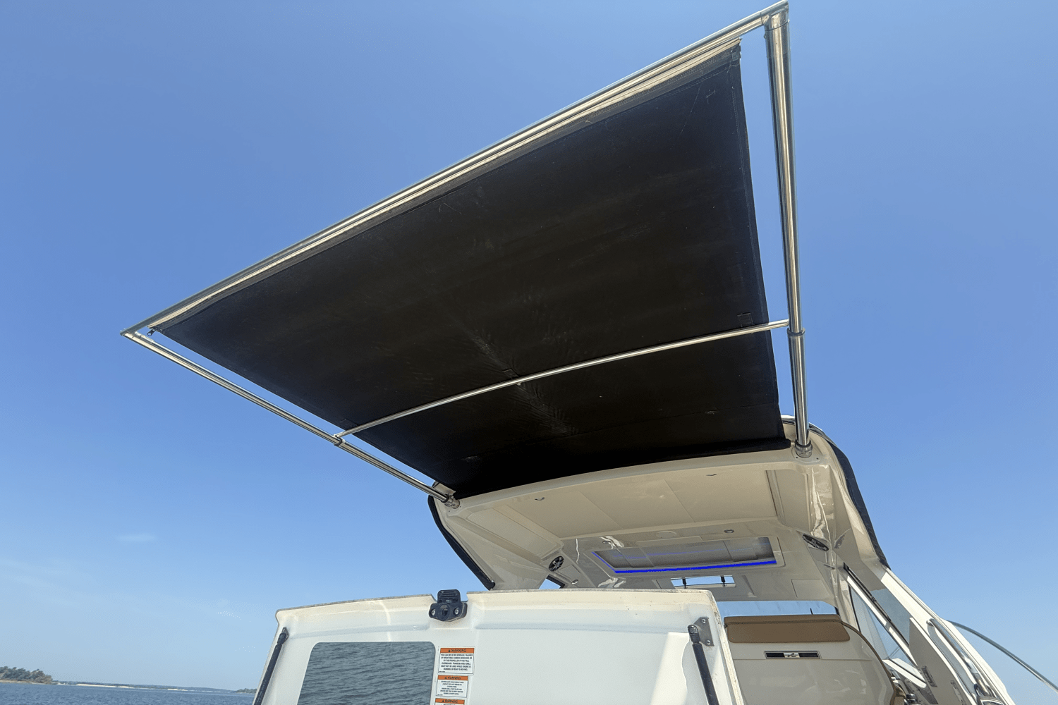 2019 Sea Ray 350 SUNDANCER COUPE Image Thumbnail #14